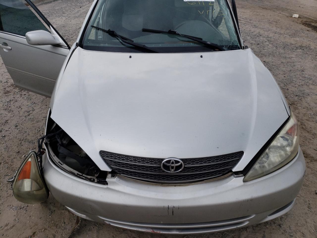 Photo 7 from auction – 2002 TOYOTA CAMRY LE with VIN 4T1BE32K92U549584