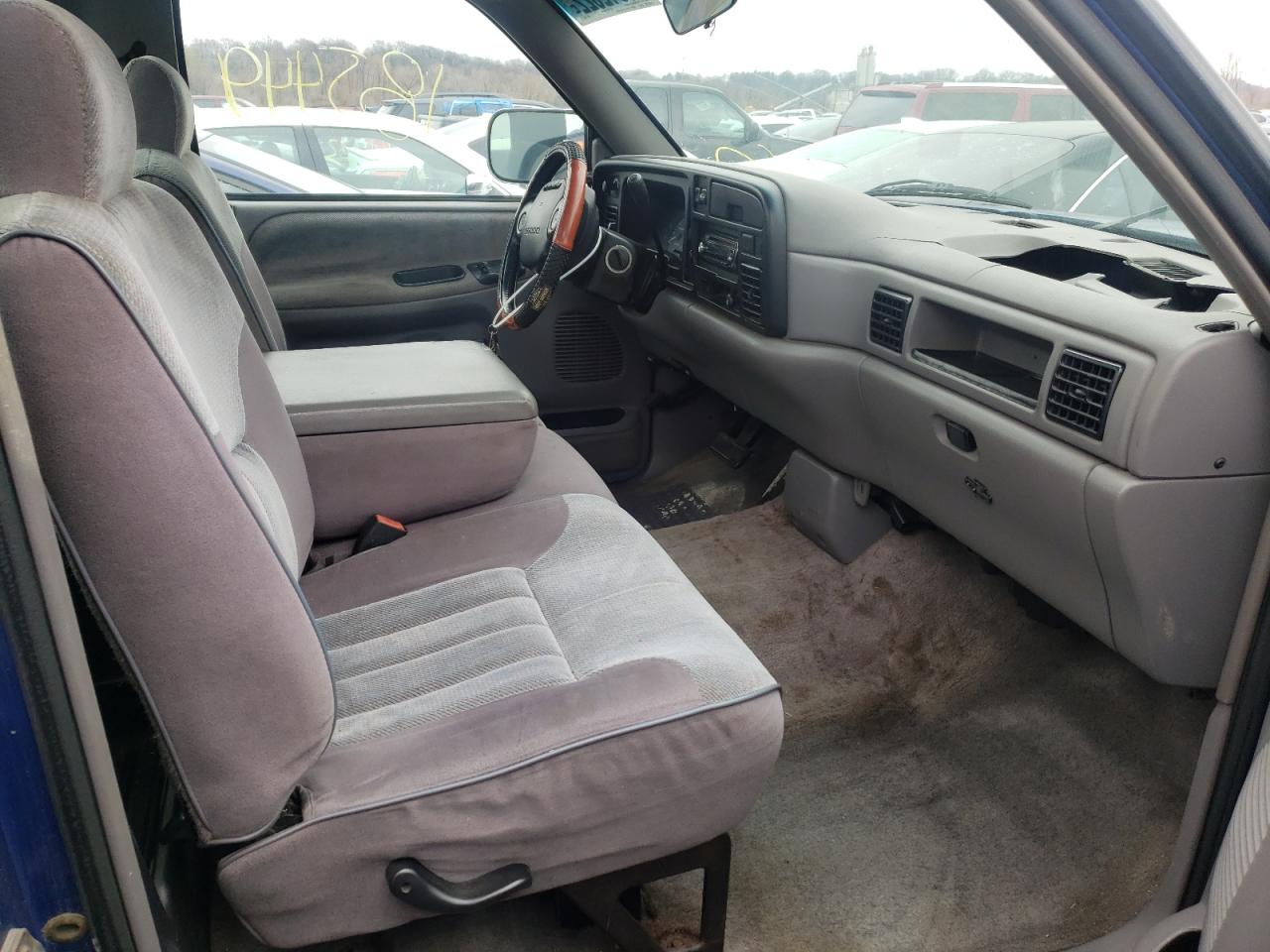 Photo 5 from auction – 1996 DODGE RAM 1500 with VIN 1B7HC16YXTS713364