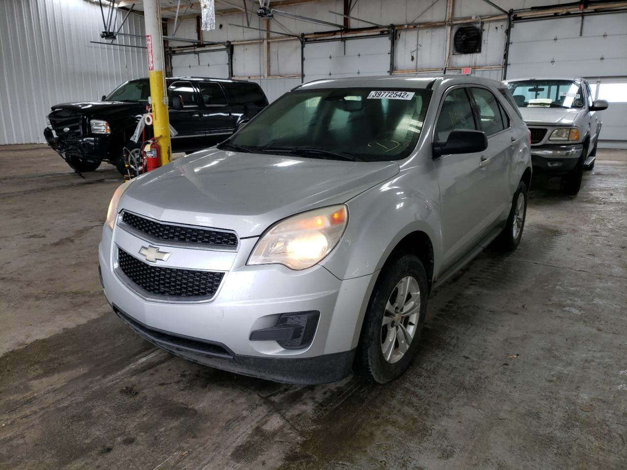 Photo 2 from auction – 2010 CHEVROLET EQUINOX LS with VIN 2CNALBEW6A6369860