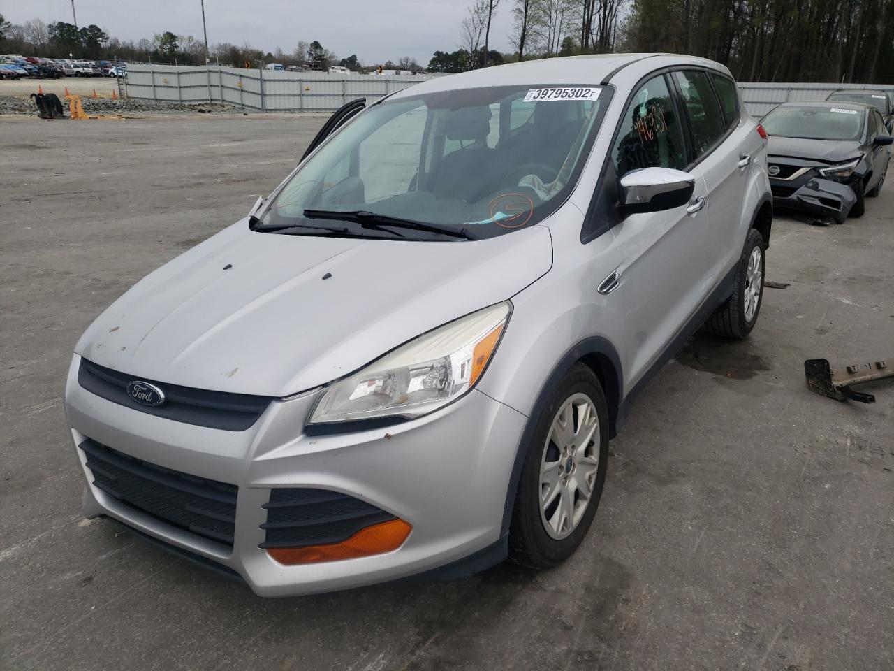 Photo 2 from auction – 2013 FORD ESCAPE S with VIN 1FMCU0F79DUB94253