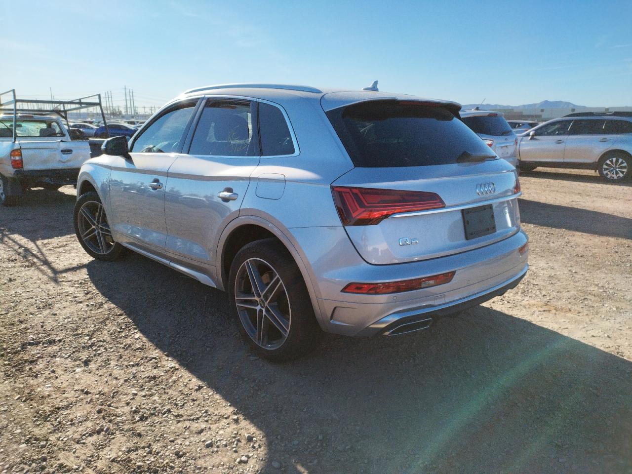 Photo 3 from auction – 2021 AUDI Q5 E PREMI with VIN WA1G2AFY0M2029725