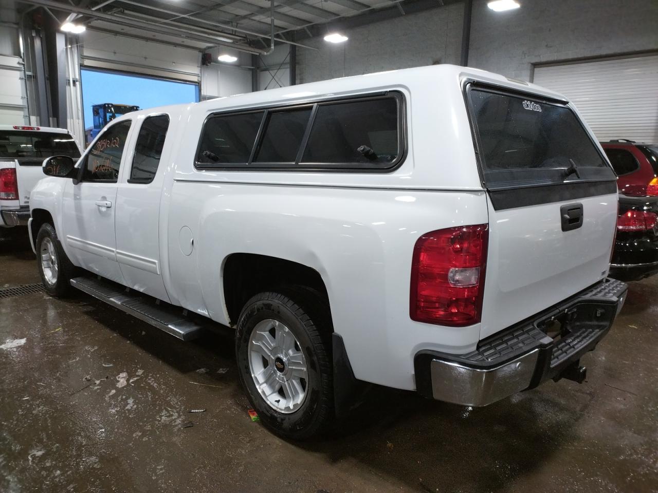 Photo 3 from auction – 2011 CHEVROLET SILVERADO with VIN 1GCRKTE38BZ218059