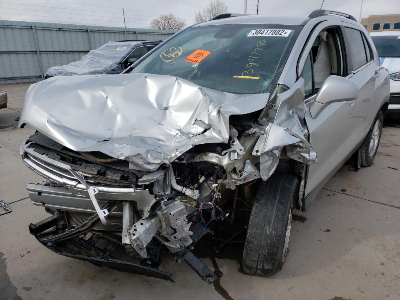 Photo 2 from auction – 2016 CHEVROLET TRAX 1LT with VIN 3GNCJPSBXGL187866