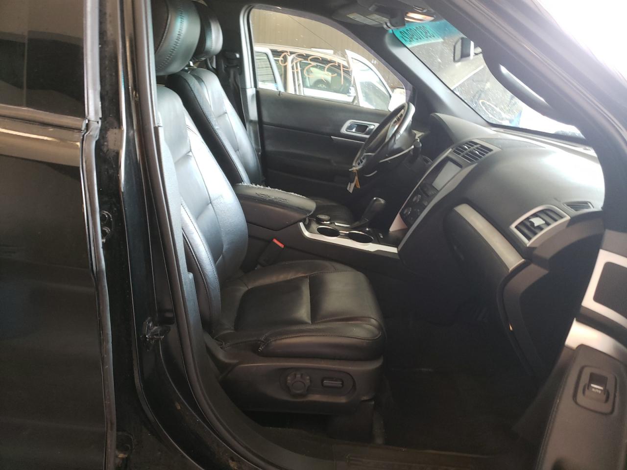 Photo 5 from auction – 2015 FORD EXPLORER X with VIN 1FM5K8D86FGB15681