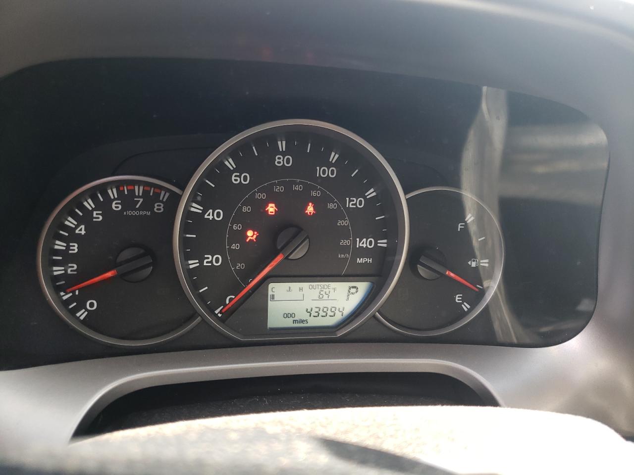 Photo 8 from auction – 2016 TOYOTA RAV4 LE with VIN JTMZFREV0GD091515