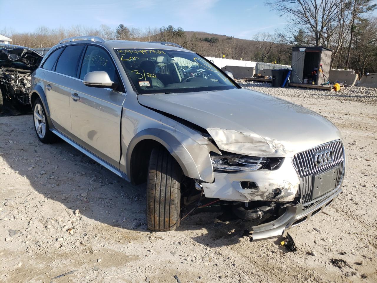 AUDI A4 ALLROAD 2015 with VIN WA1UFAFL5FA003044 - Photo from auction