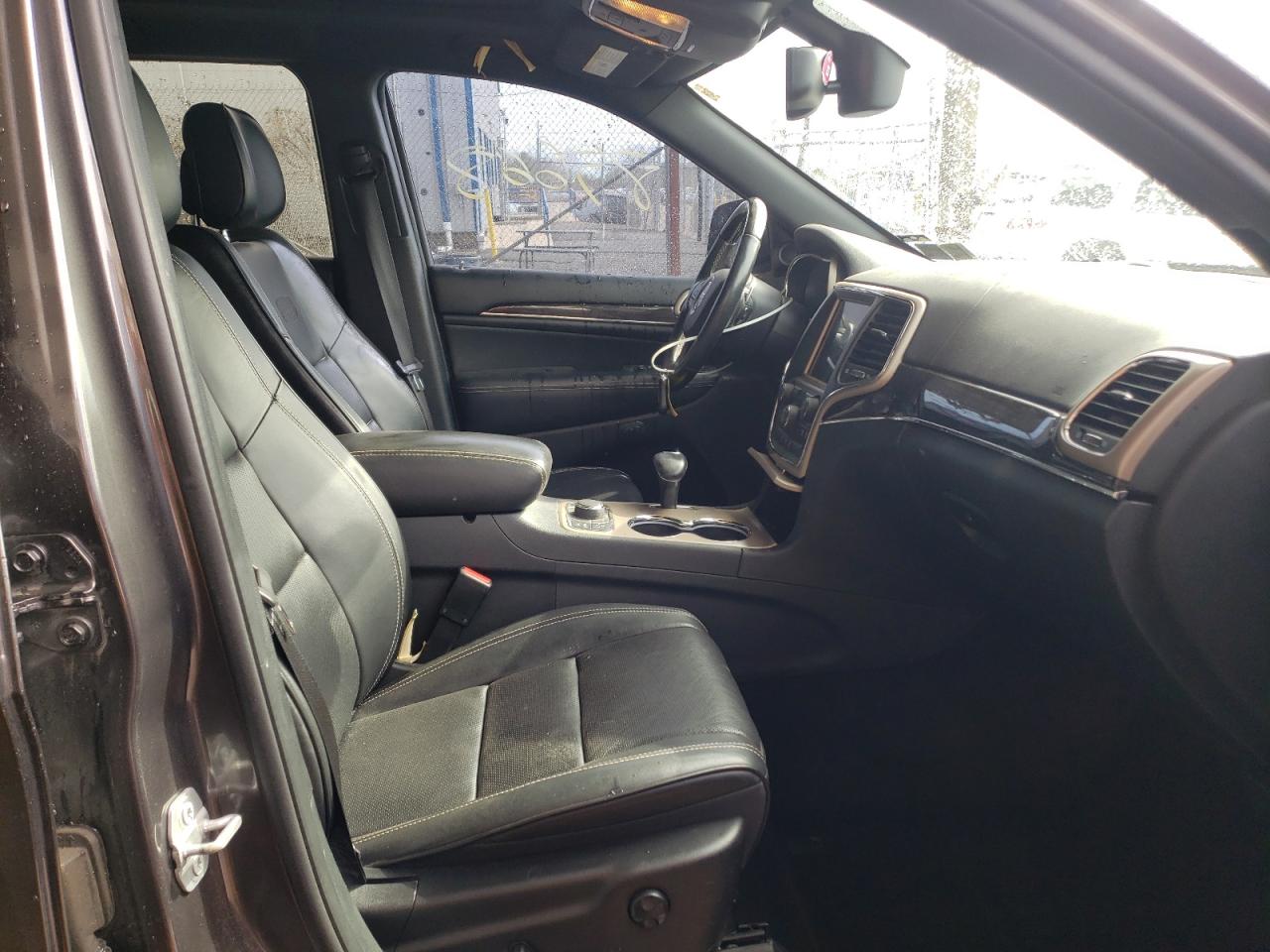 Photo 5 from auction – 2015 JEEP GRAND CHER with VIN 1C4RJFCGXFC754384