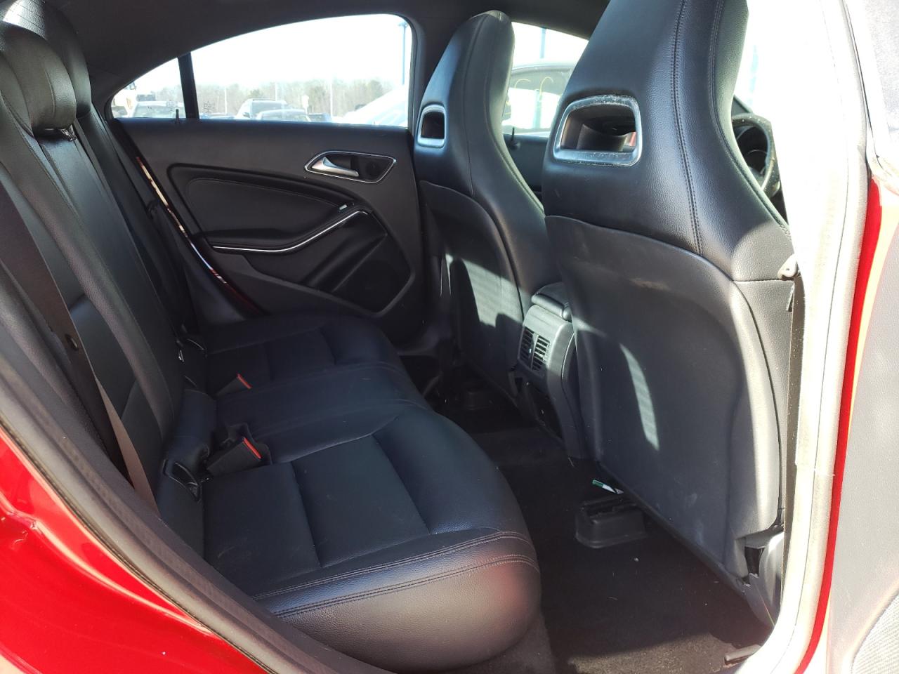Photo 6 from auction – 2014 MERCEDES-BENZ CLA 250 with VIN WDDSJ4EB2EN041964