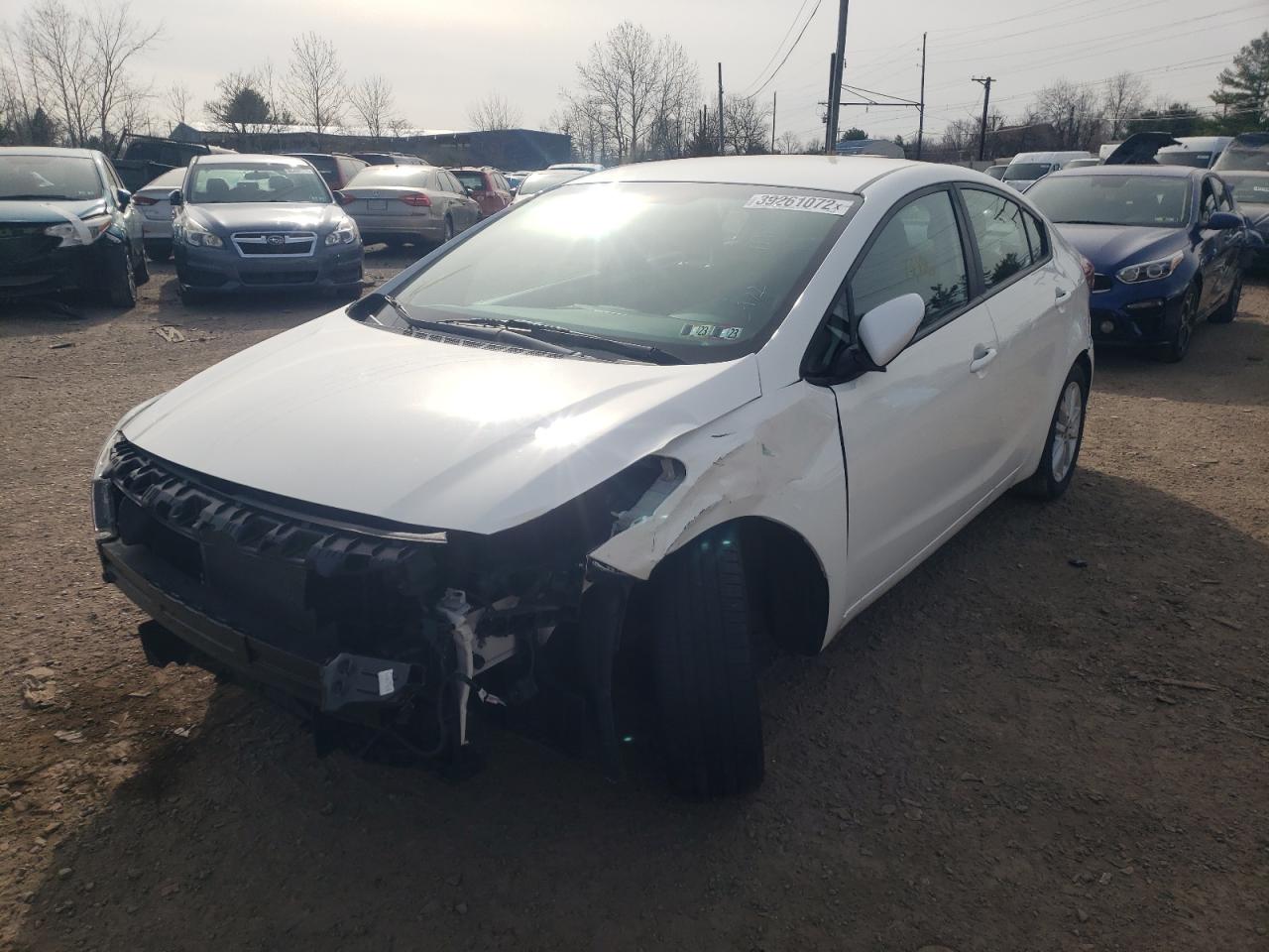 Photo 2 from auction – 2017 KIA FORTE LX with VIN 3KPFL4A75HE052943