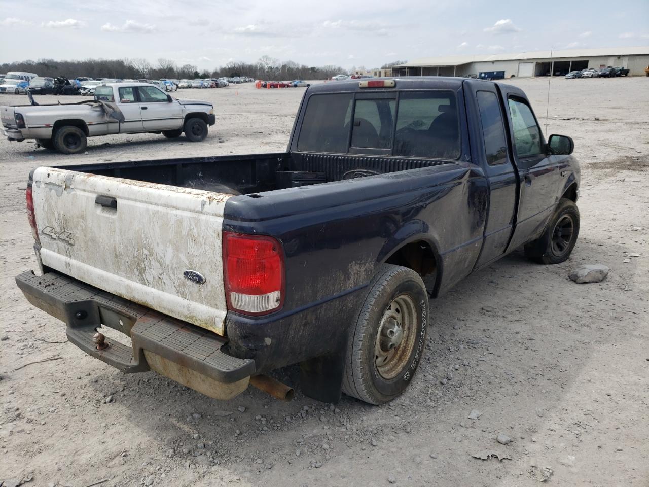 Photo 4 from auction – 2000 FORD RANGER SUP with VIN 1FTYR14V2YTA26176