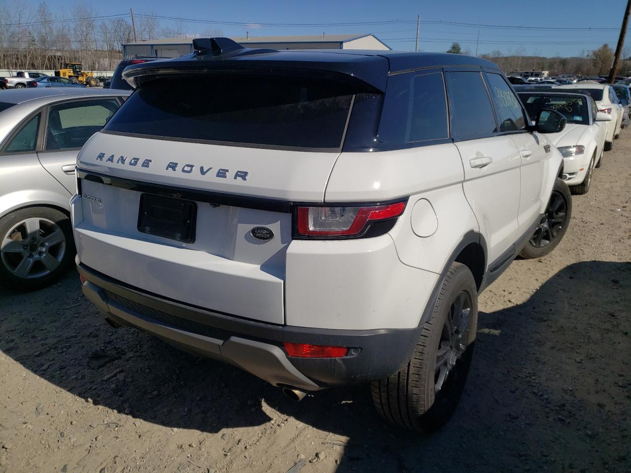 Photo 4 from auction – 2019 LAND ROVER RANGE ROVE with VIN SALVP2RX6KH330235