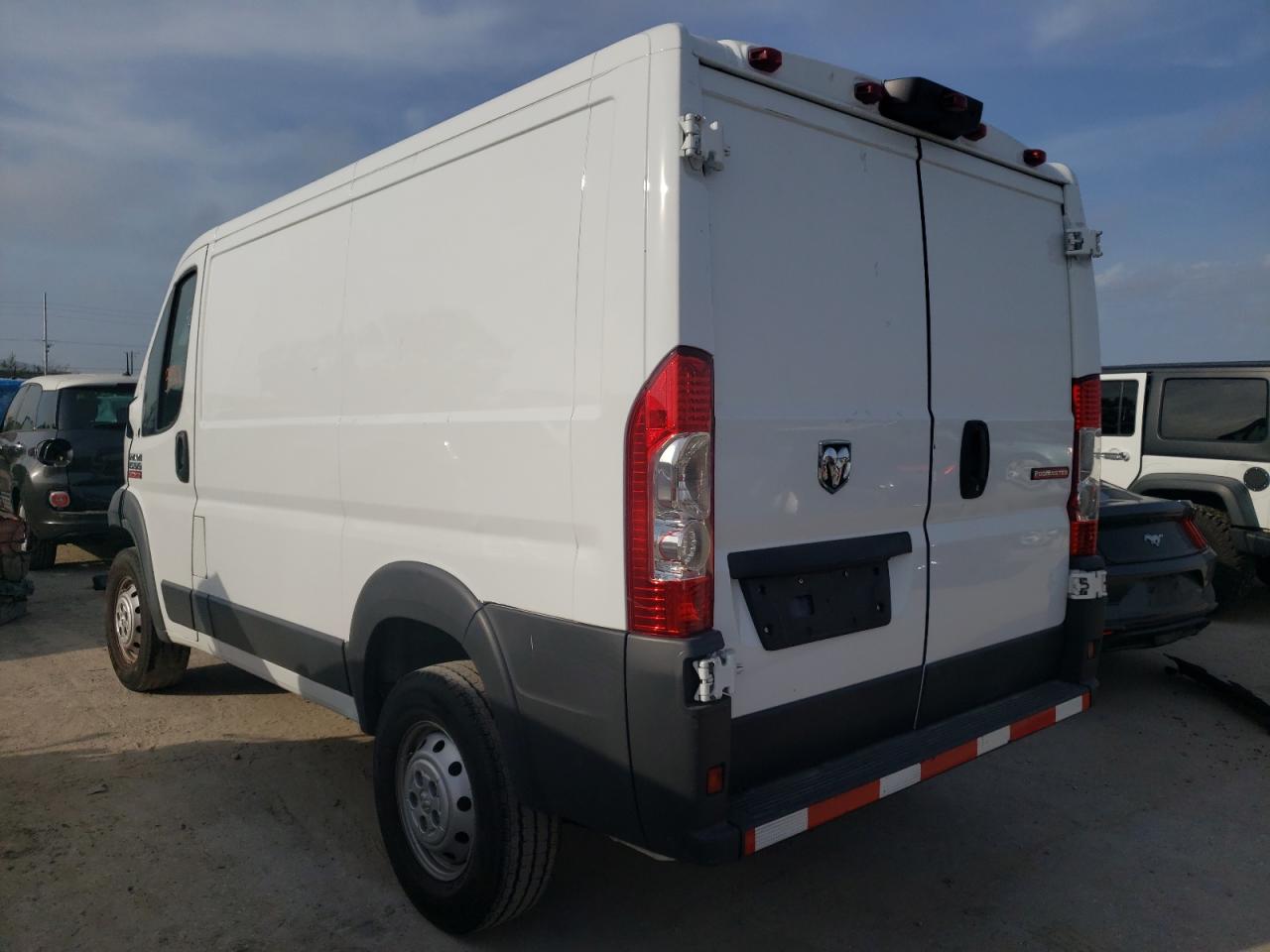 Photo 3 from auction – 2018 RAM PROMASTER with VIN 3C6TRVNG9JE153482