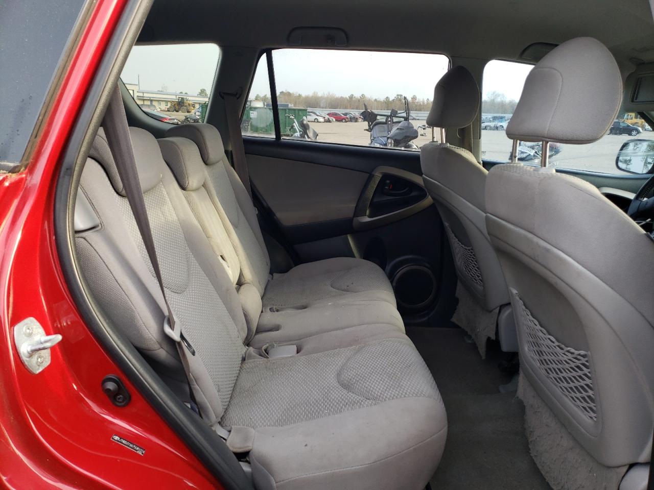 Photo 6 from auction – 2007 TOYOTA RAV4 LIMIT with VIN JTMBD31V675081074
