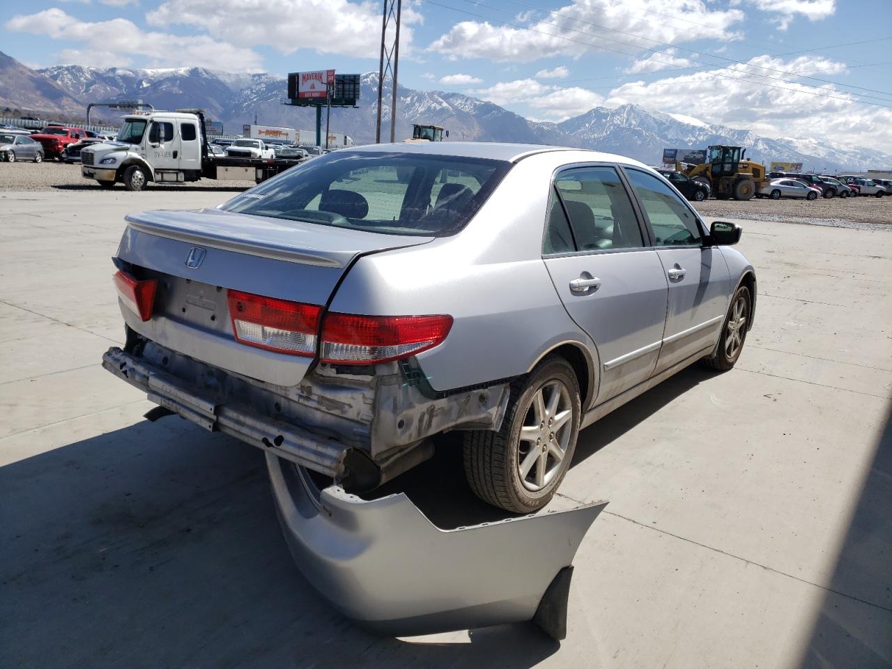 Photo 4 from auction – 2003 HONDA ACCORD with VIN 1HGCM66573A046979