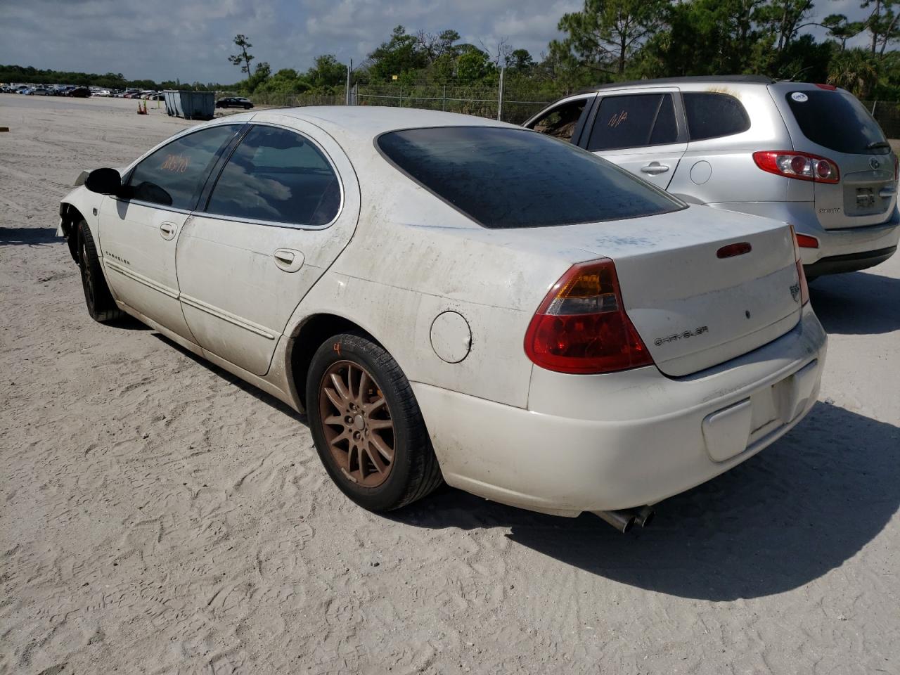 Photo 3 from auction – 2001 CHRYSLER 300M with VIN 2C3HE66G81H683742