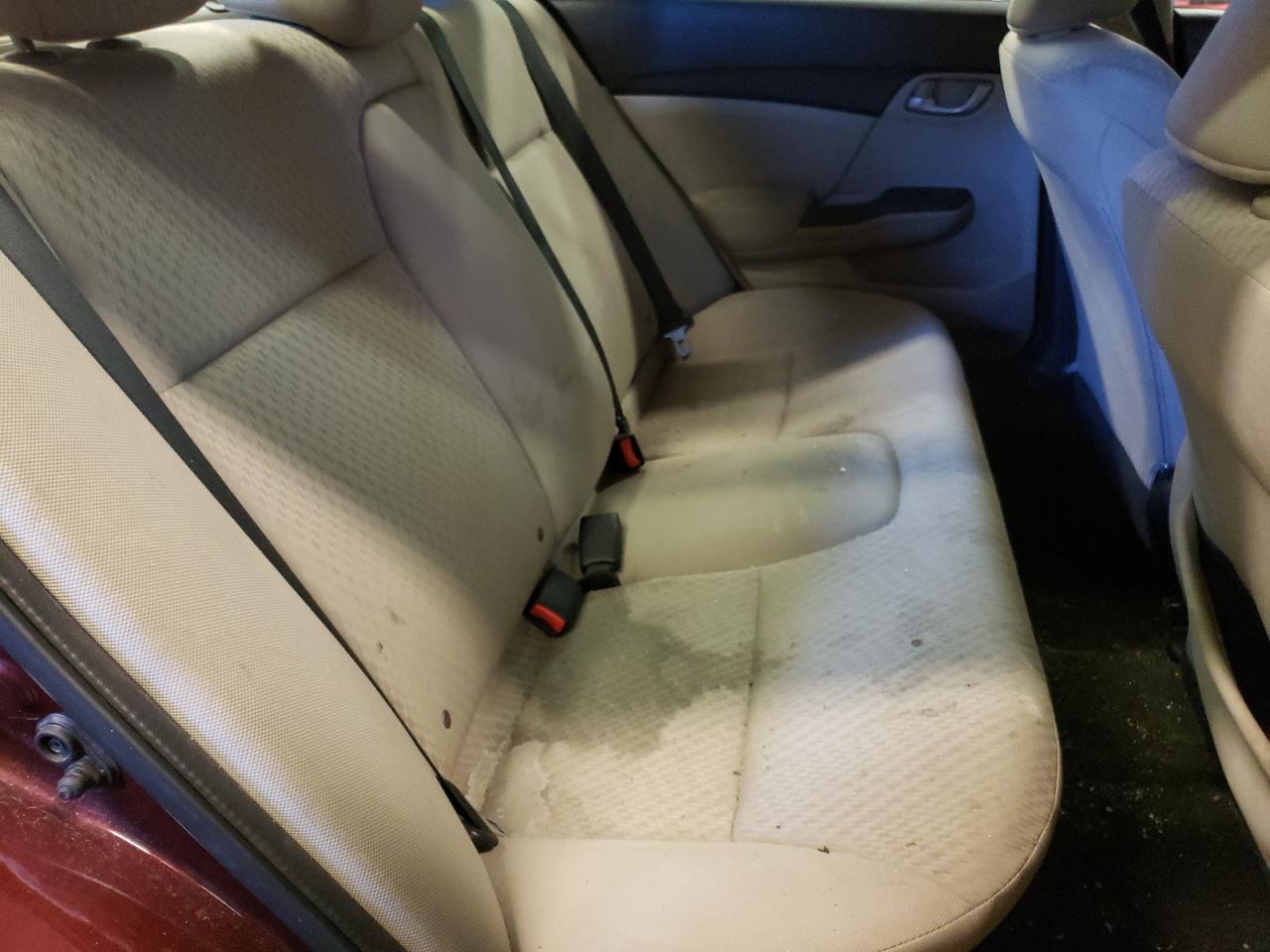Photo 6 from auction – 2015 HONDA CIVIC LX with VIN 19XFB2F58FE271911