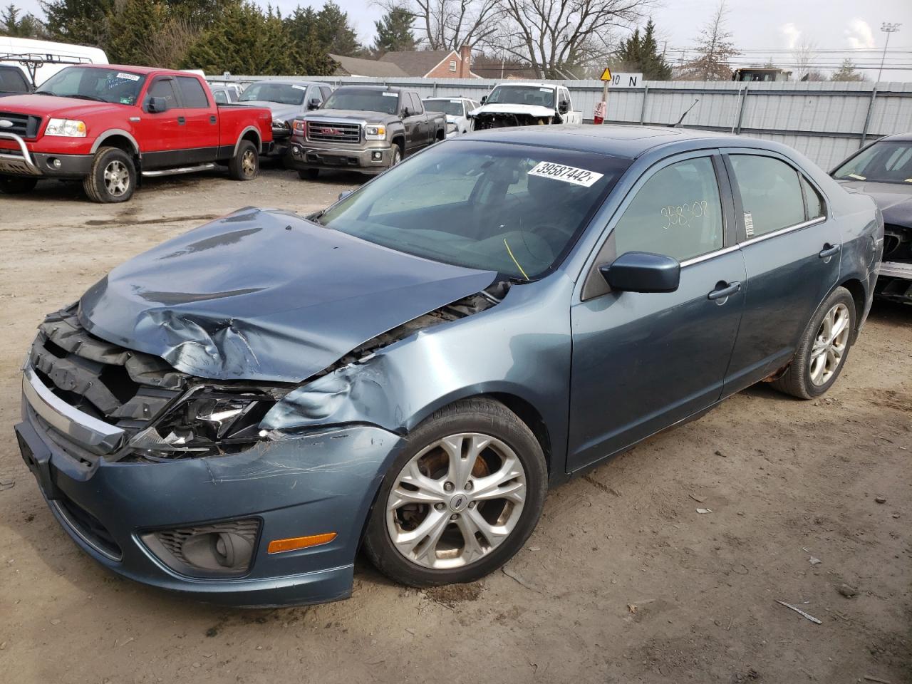 Photo 2 from auction – 2012 FORD FUSION SE with VIN 3FAHP0HA6CR128569