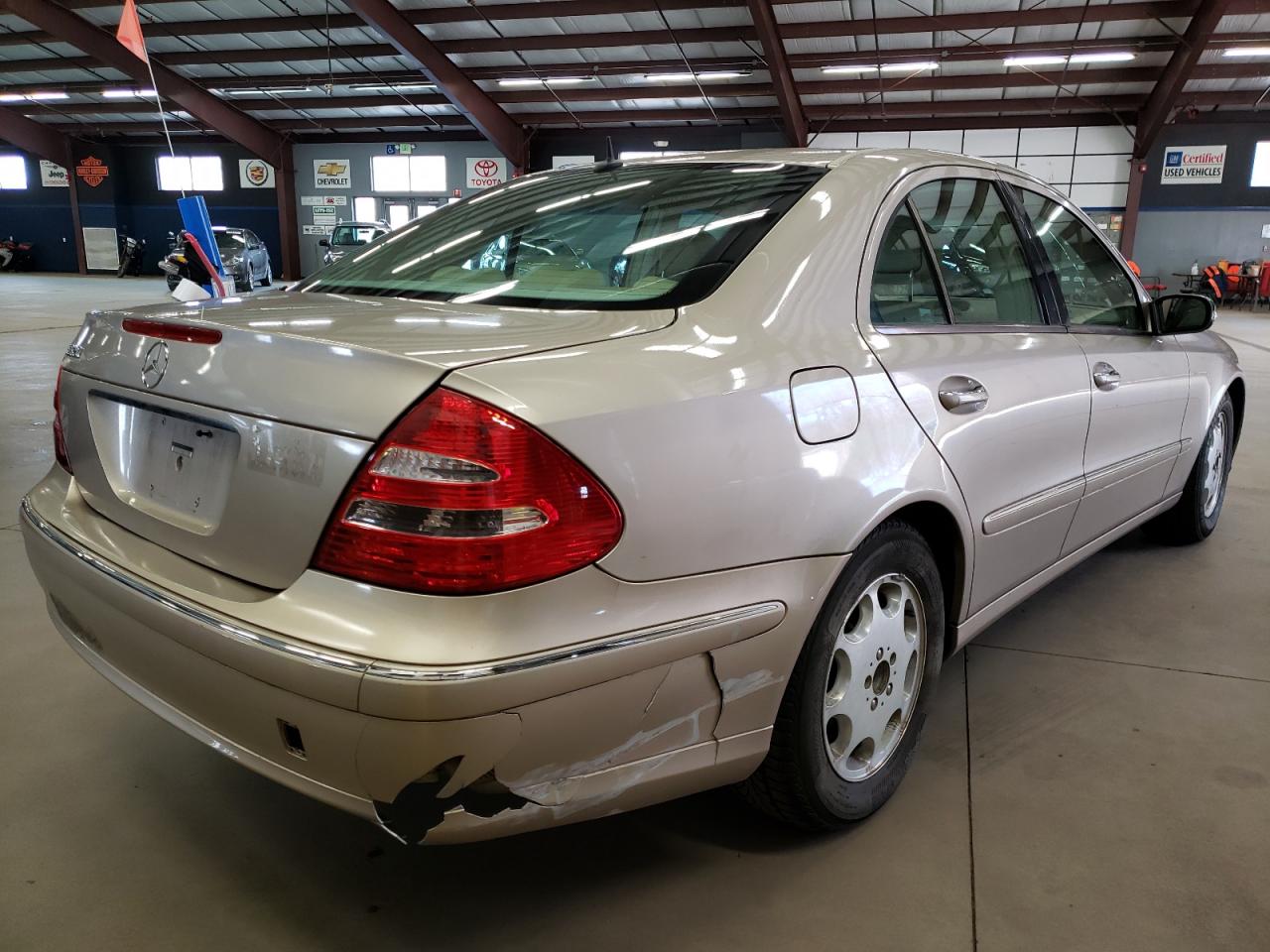 Photo 4 from auction – 2004 MERCEDES-BENZ E 320 with VIN WDBUF65J74A537144