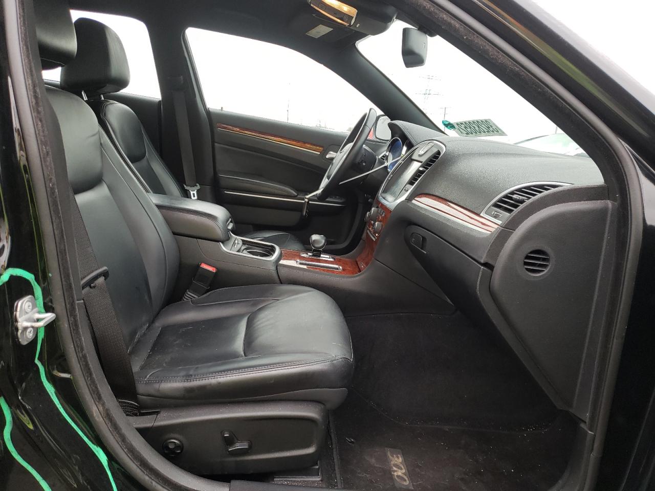 Photo 5 from auction – 2014 CHRYSLER 300 with VIN 2C3CCARG9EH249558