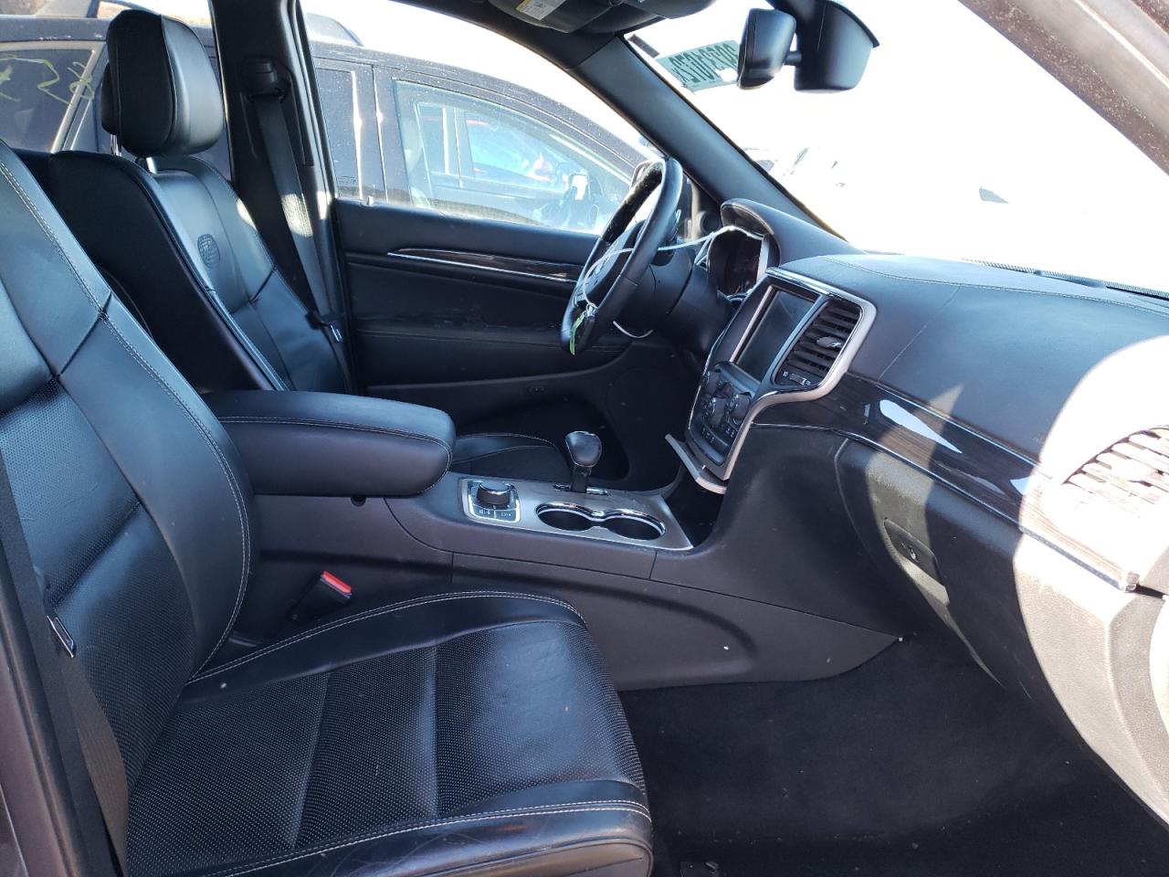 Photo 5 from auction – 2015 JEEP GRAND CHER with VIN 1C4RJFCT8FC699284