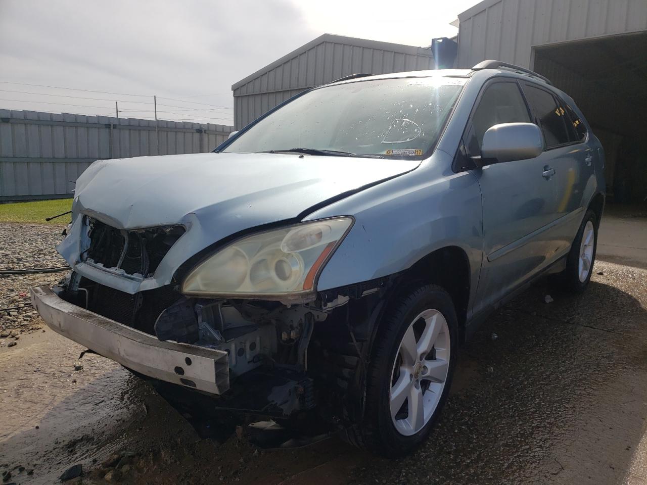 Photo 2 from auction – 2005 LEXUS RX 330 with VIN 2T2HA31U75C076388
