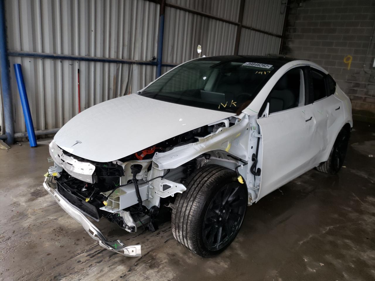 Photo 2 from auction – 2021 TESLA MODEL Y with VIN 5YJYGAEE5MF296441