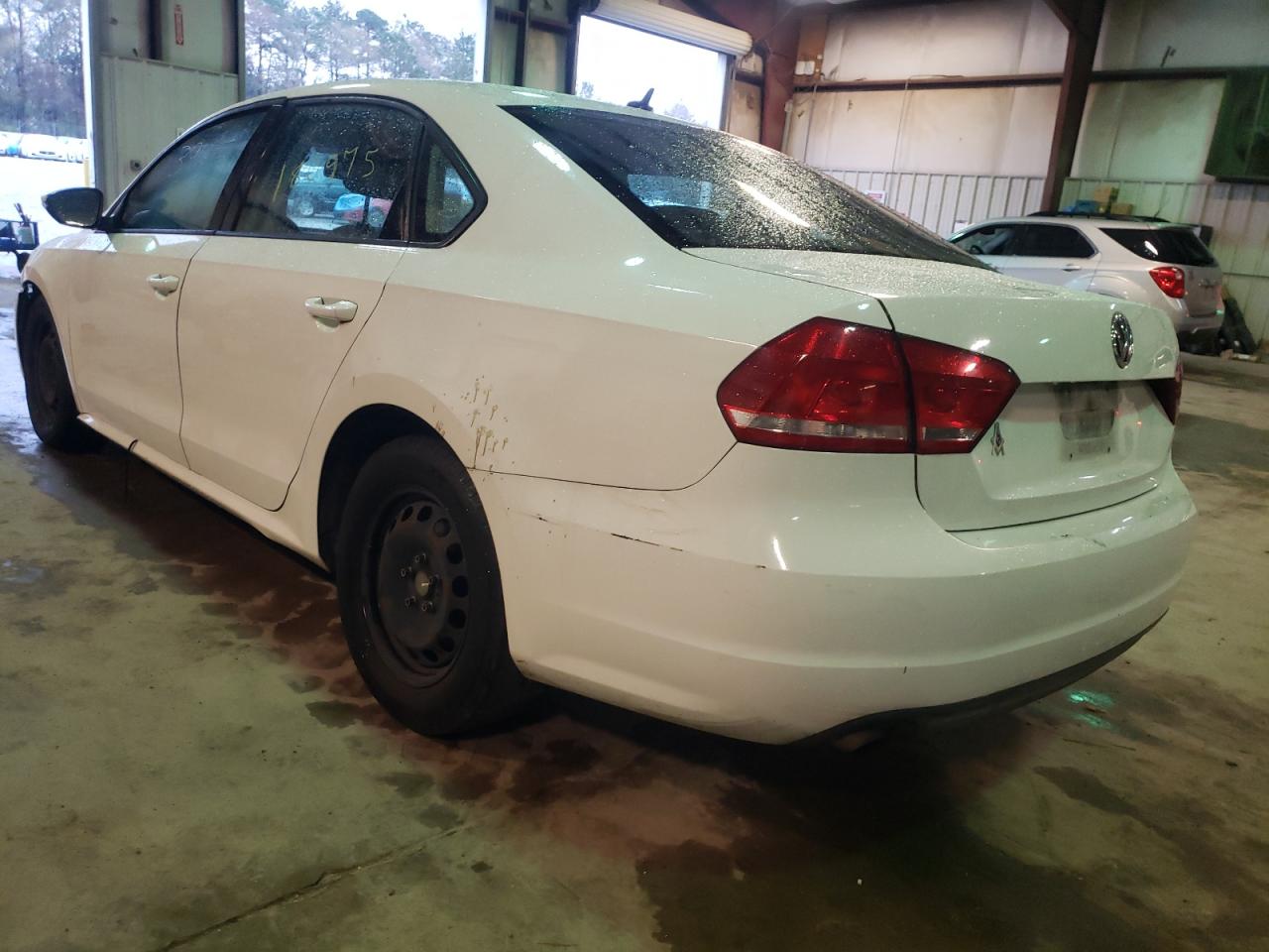 Photo 3 from auction – 2012 VOLKSWAGEN PASSAT S with VIN 1VWAP7A33CC034080