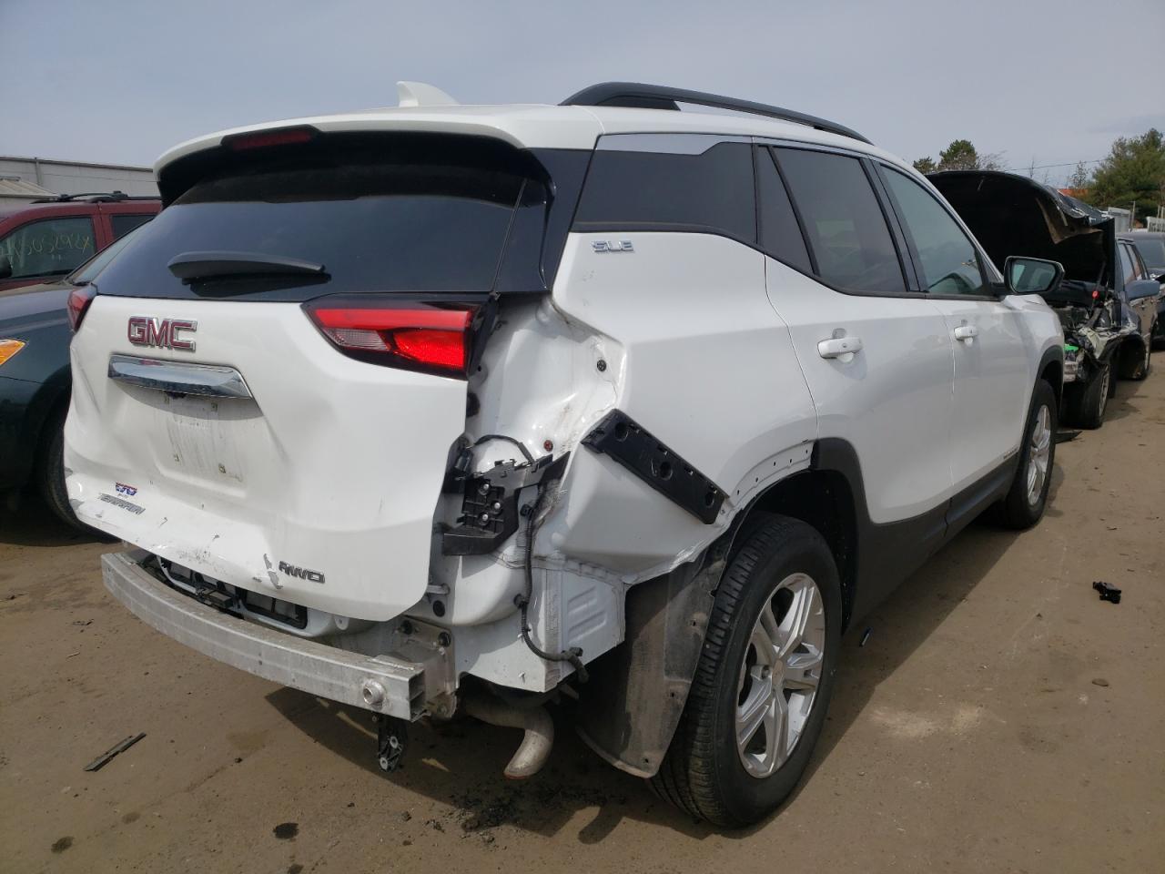 Photo 4 from auction – 2019 GMC TERRAIN SL with VIN 3GKALTEV9KL204209