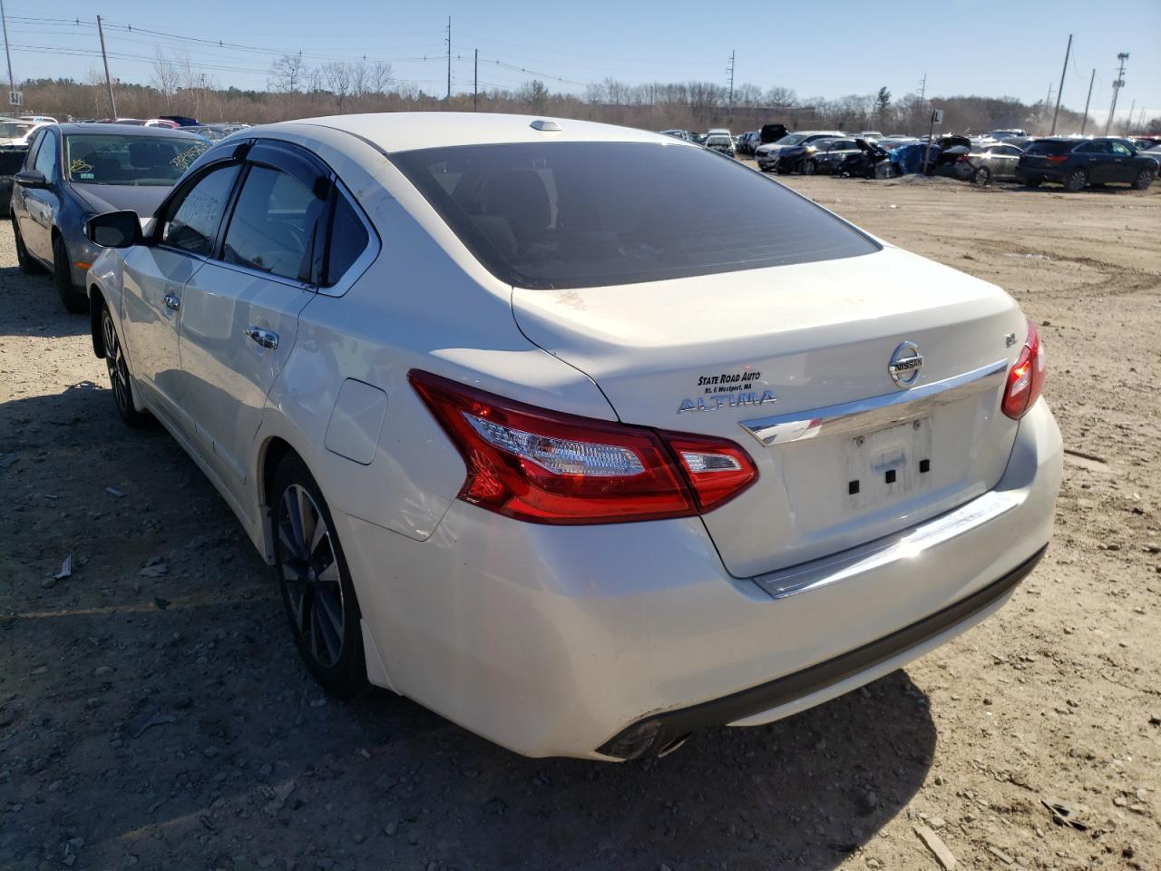 Photo 3 from auction – 2016 NISSAN ALTIMA 2.5 with VIN 1N4AL3AP6GC237163