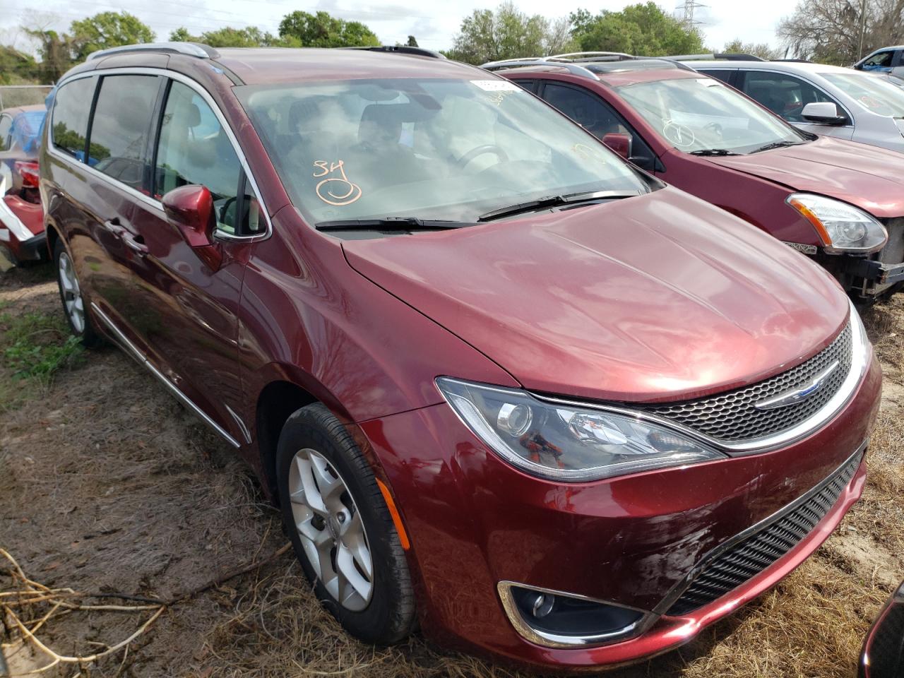 CHRYSLER PACIFICA T 2018 with VIN 2C4RC1BG4JR310433 - Photo from auction