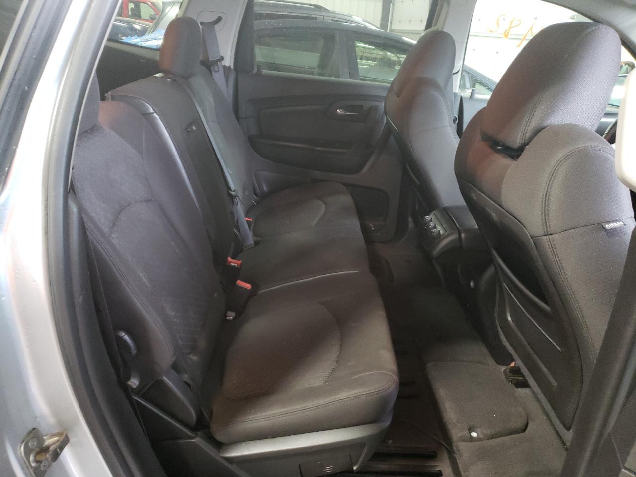 Photo 6 from auction – 2009 CHEVROLET TRAVERSE L with VIN 1GNER23D49S135027