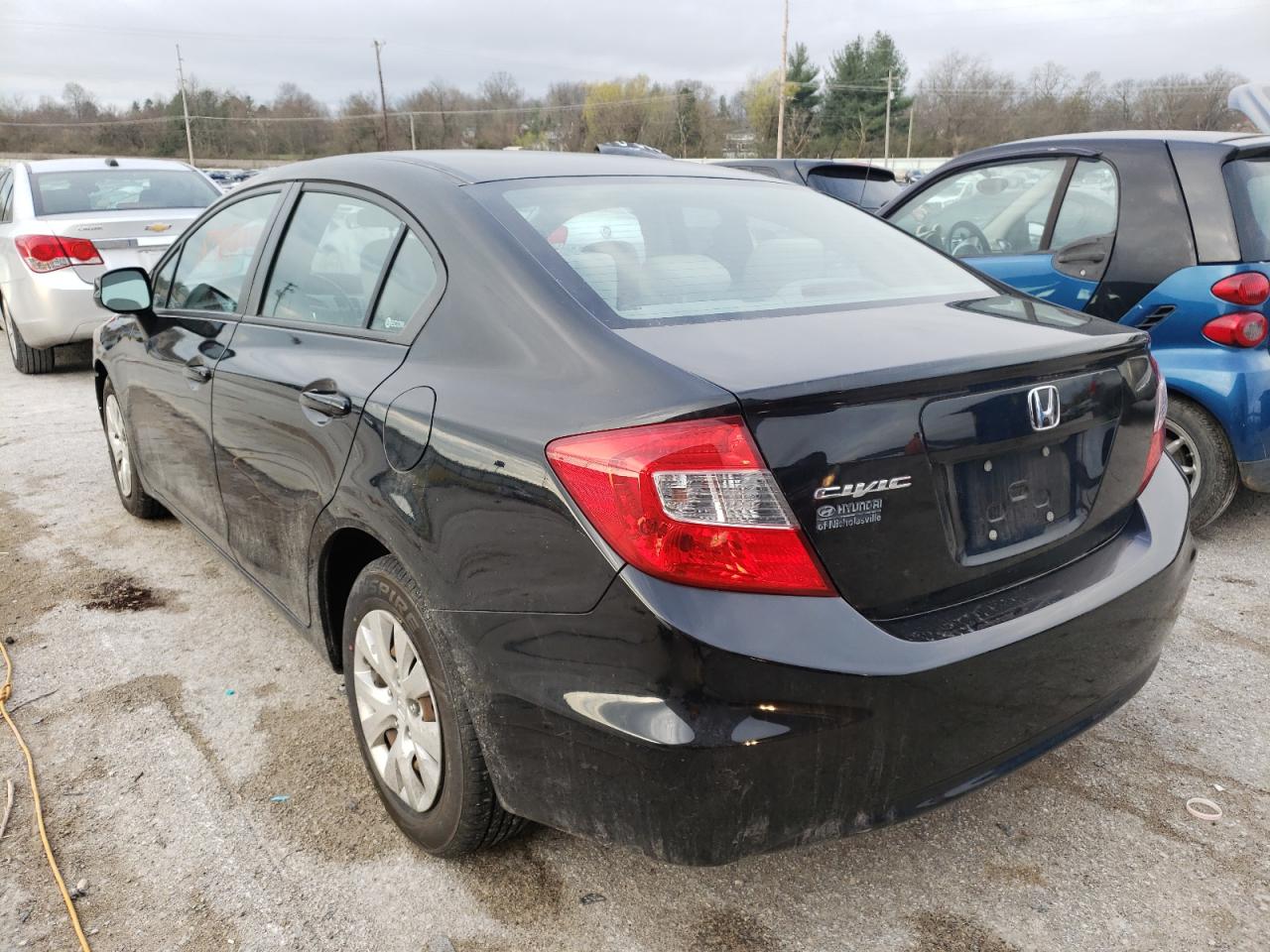 Photo 3 from auction – 2012 HONDA CIVIC LX with VIN 19XFB2F53CE095944