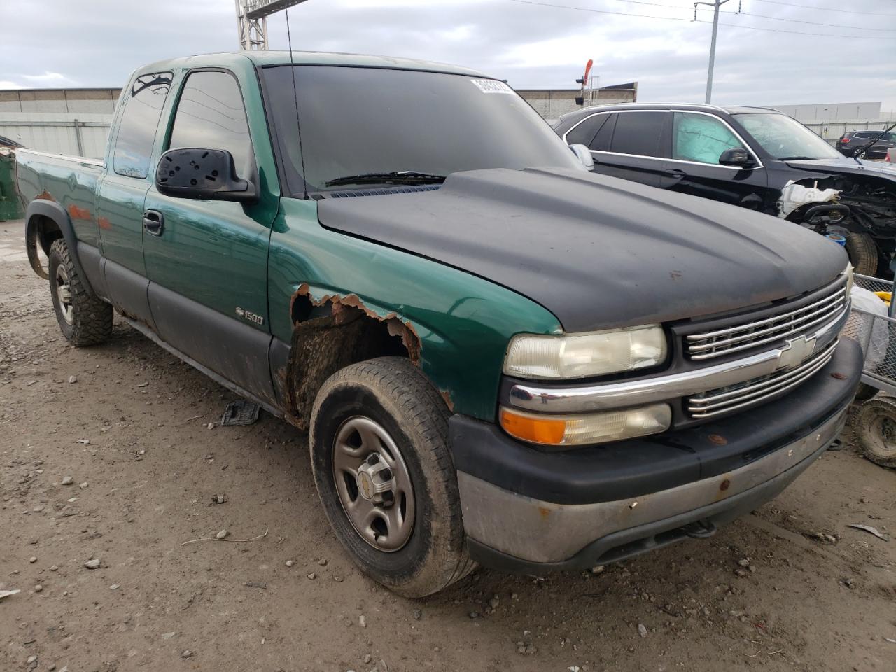 Zdjęcie 1 z aukcji – 2000 CHEVROLET SILVERADO z VIN 2GCEK19T8Y1150666