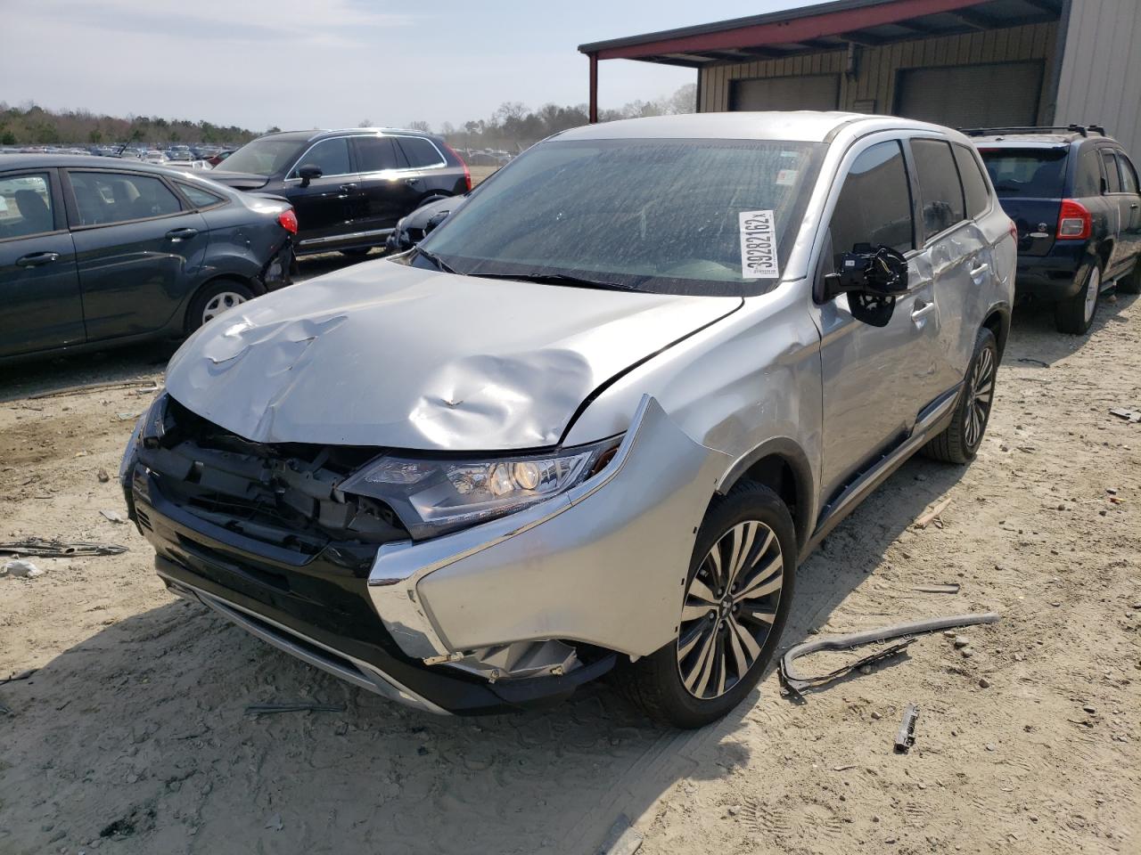 Photo 2 from auction – 2019 MITSUBISHI OUTLANDER with VIN JA4AD3A39KZ045403