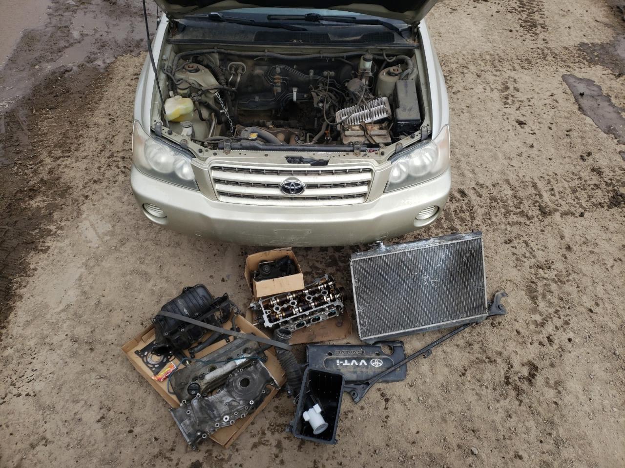 Photo 9 from auction – 2002 TOYOTA HIGHLANDER with VIN JTEHD21A720010792