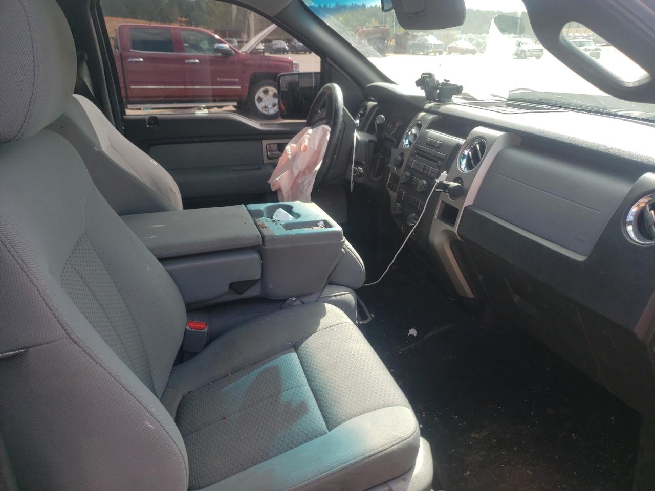 Photo 5 from auction – 2011 FORD F150 SUPER with VIN 1FTFW1ETXBFB37254