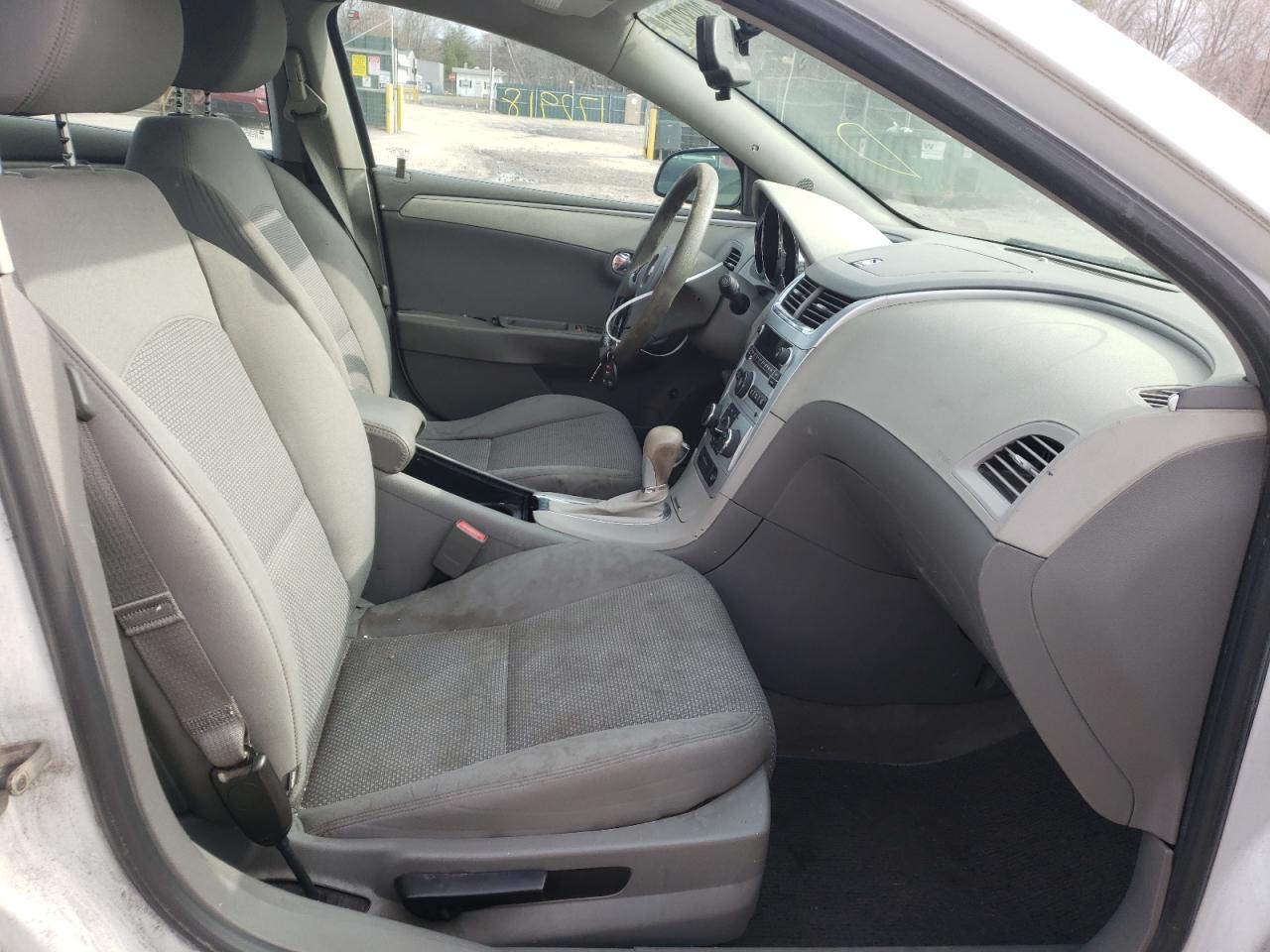 Photo 5 from auction – 2011 CHEVROLET MALIBU LS with VIN 1G1ZB5E11BF324972