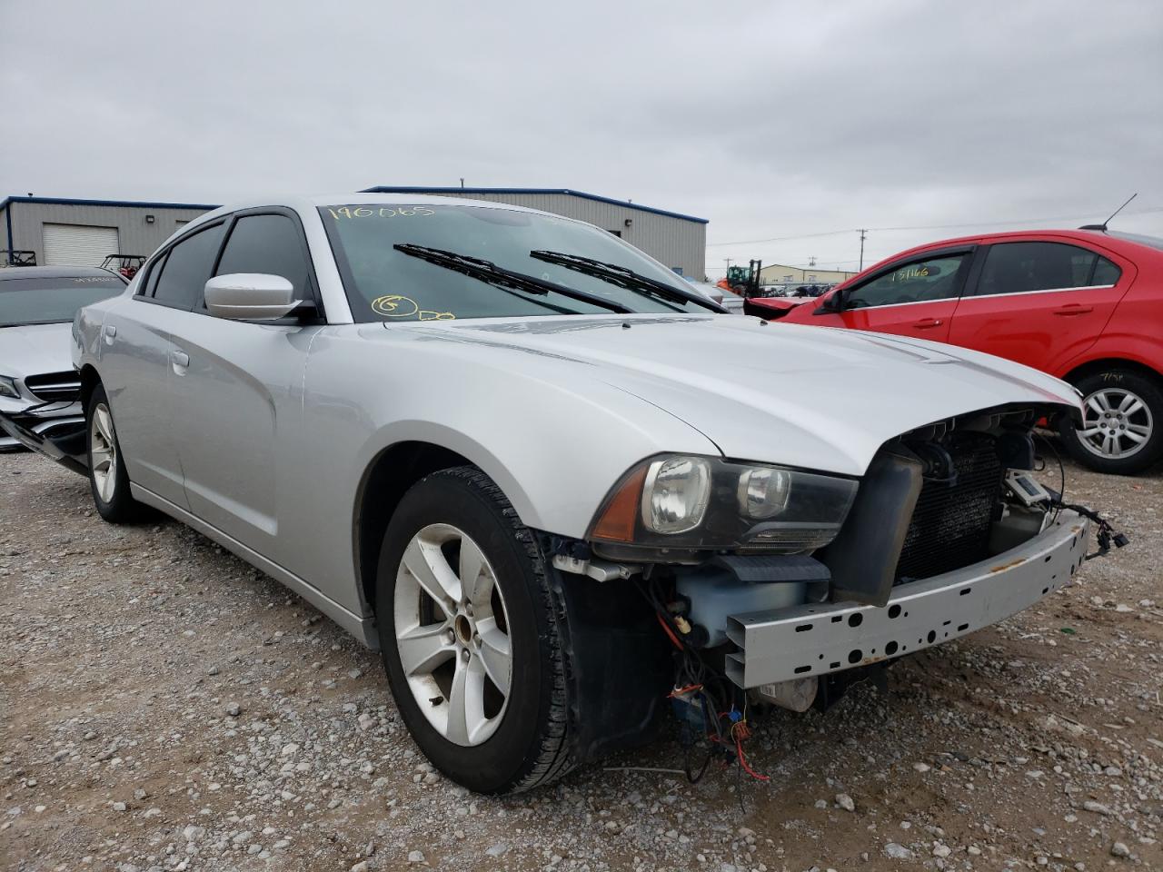 DODGE CHARGER SX 2012 مع رقم تعريف المركبة 2C3CDXHGXCH190065 - صورة من المزاد