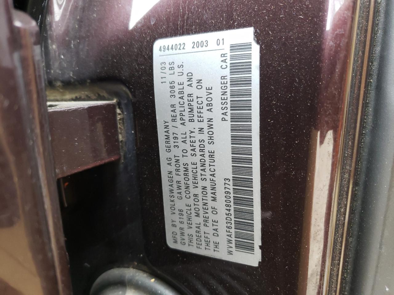 Photo 10 from auction – 2004 VOLKSWAGEN PHAETON 4. with VIN WVWAF63D548009773