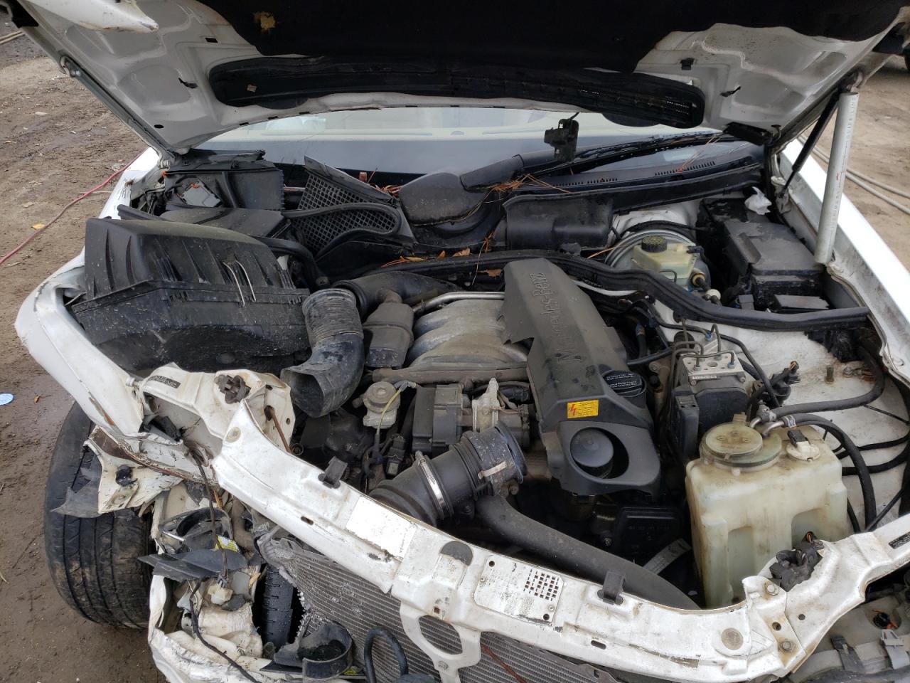 Photo 7 from auction – 2000 MERCEDES-BENZ E 320 4MAT with VIN WDBJF82J5YX041068