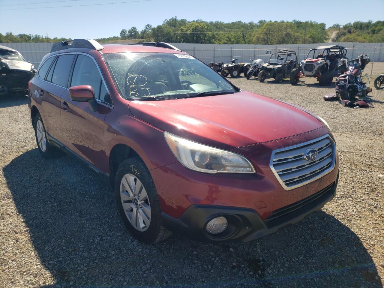 SUBARU OUTBACK 2. 2015 with VIN 4S4BSACCXF3229268 - Photo from auction