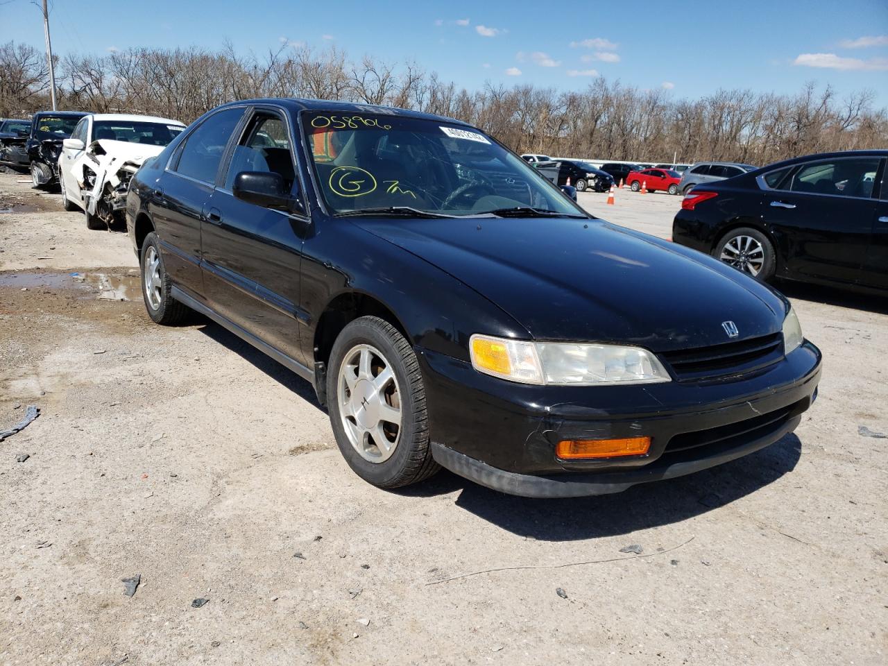 Photo 9 from auction – 1994 HONDA ACCORD EX with VIN JHMCD5569RC058906