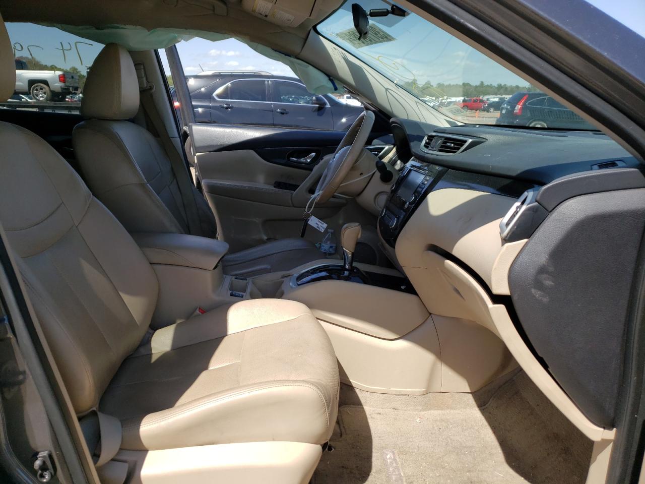 Photo 5 from auction – 2014 NISSAN ROGUE S with VIN 5N1AT2MT1EC839684