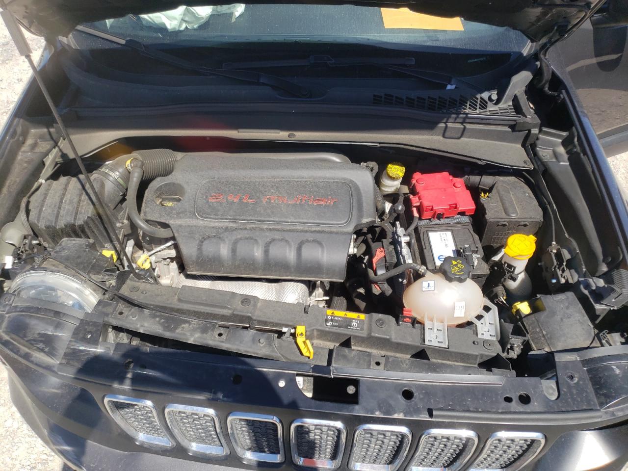 Photo 7 from auction – 2019 JEEP RENEGADE S with VIN ZACNJAAB2KPK21702