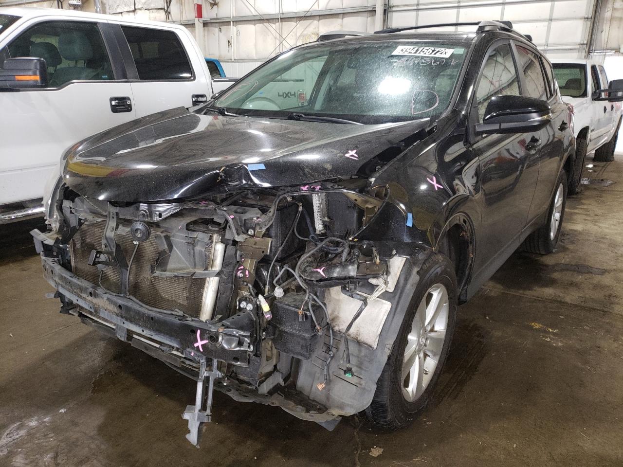 Photo 2 from auction – 2014 TOYOTA RAV4 XLE with VIN 2T3RFREV6EW129135