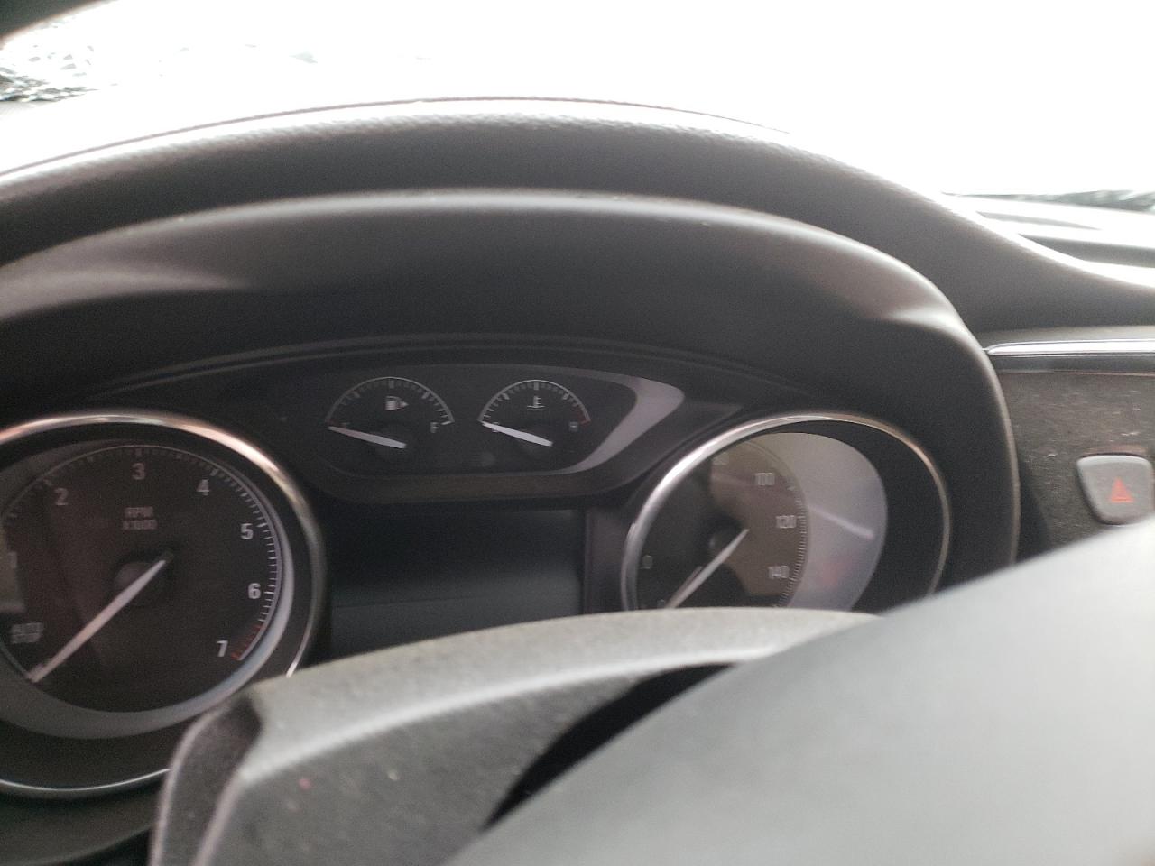 Photo 8 from auction – 2018 BUICK ENVISION P with VIN LRBFXBSA0JD007322
