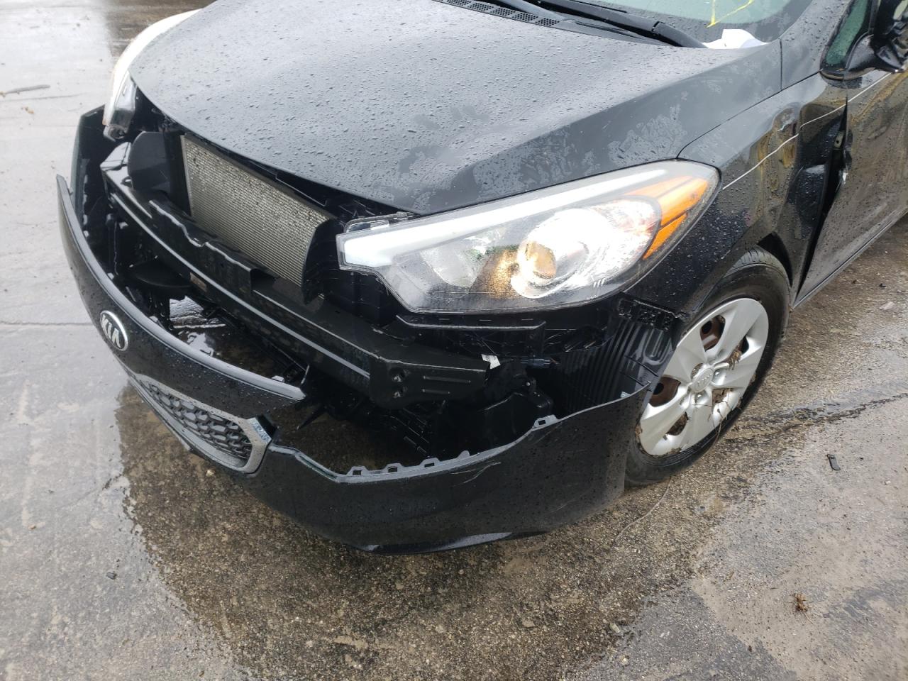 Photo 10 from auction – 2015 KIA FORTE LX with VIN KNAFK4A69F5427815