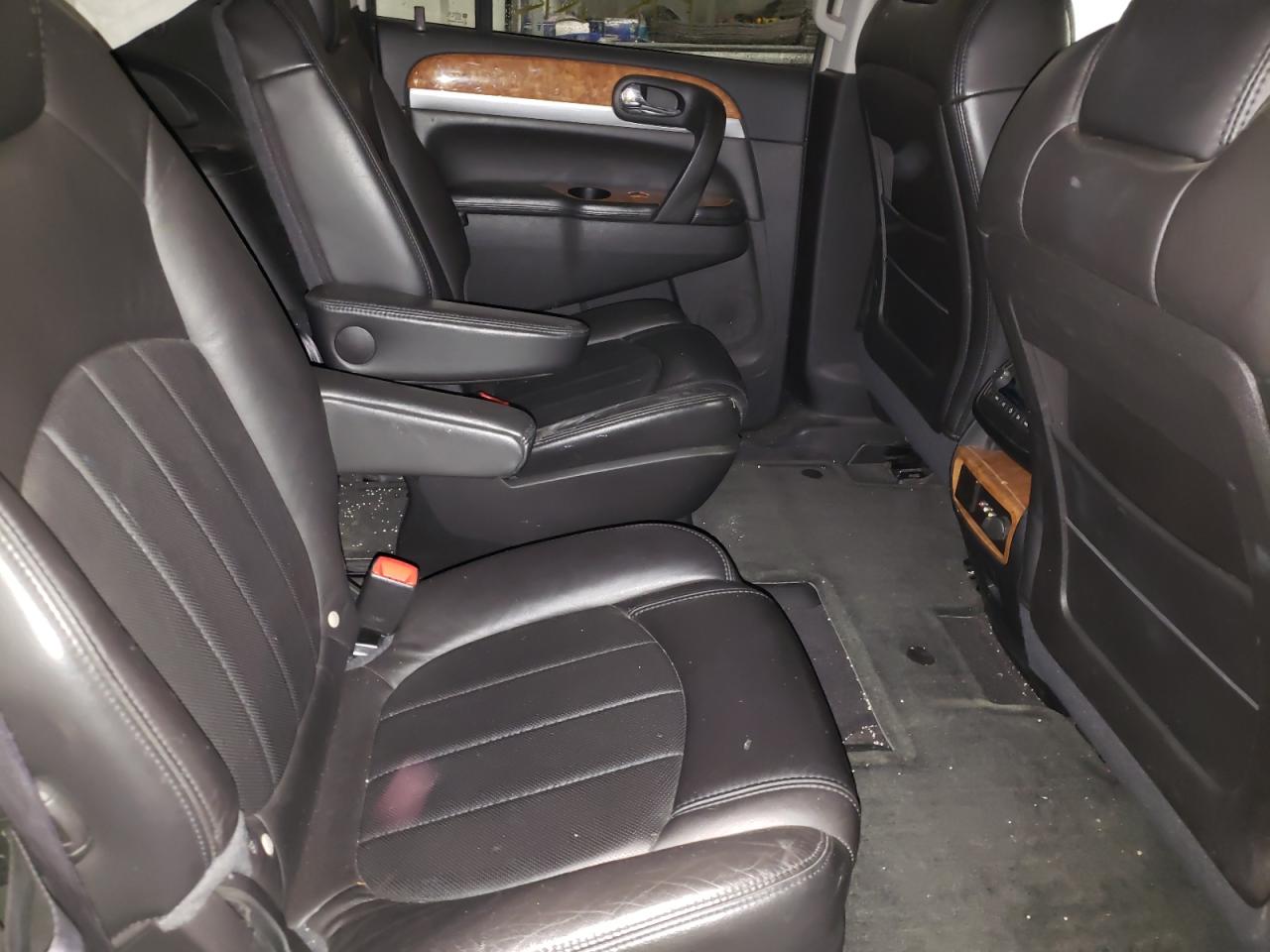 Photo 6 from auction – 2008 BUICK ENCLAVE CX with VIN 5GAEV23798J277930