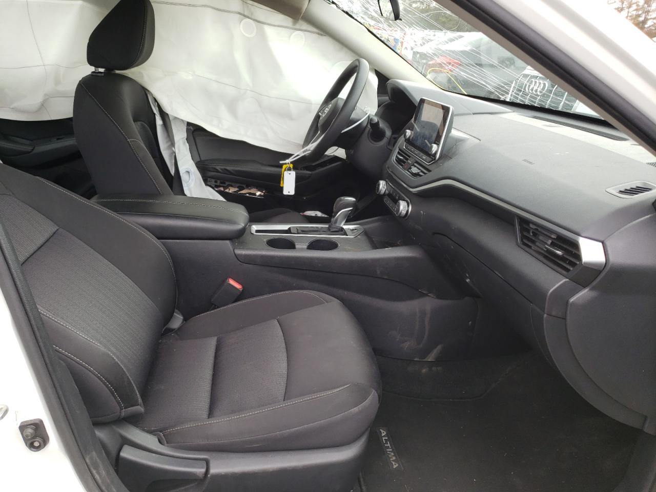Photo 5 from auction – 2020 NISSAN ALTIMA S with VIN 1N4BL4BV4LC210867