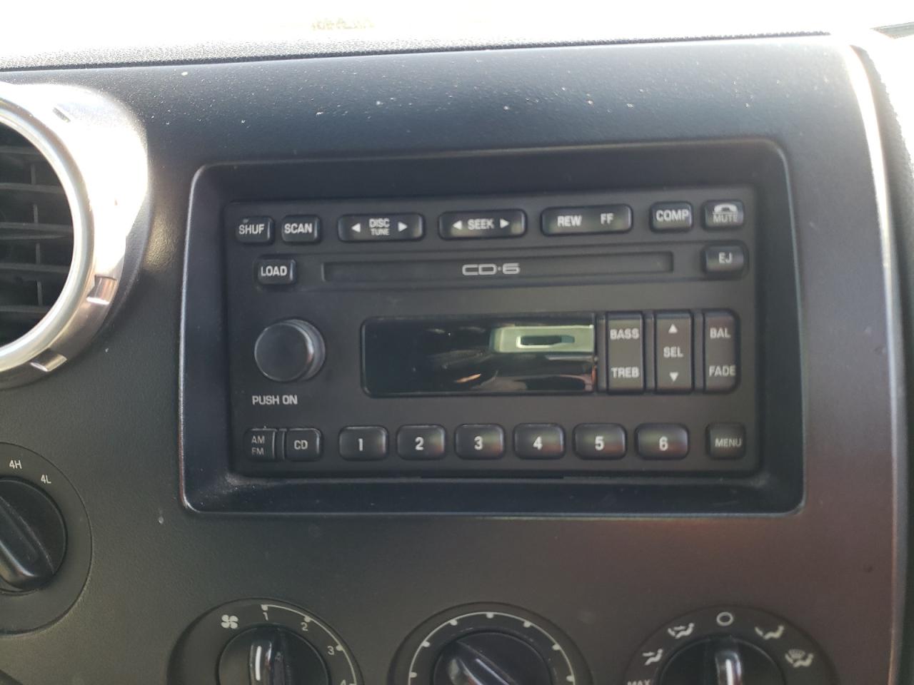 Фото 9 с аукциона – 2003 FORD EXPEDITION с VIN 1FMPU16L93LA60836